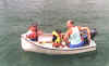 to_the_boat1.jpg (44539 bytes)